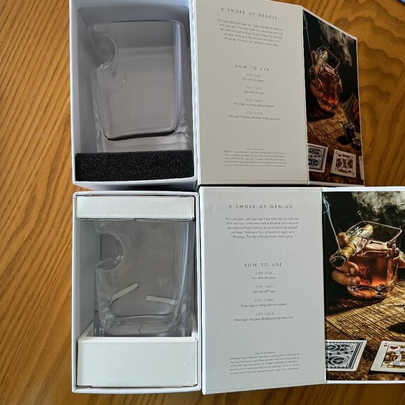 New in the BOX - SET OF 2 Corkcicle Cigar Glasses, Whiskey Rocks hat hold cigars - Picture 7 of 12